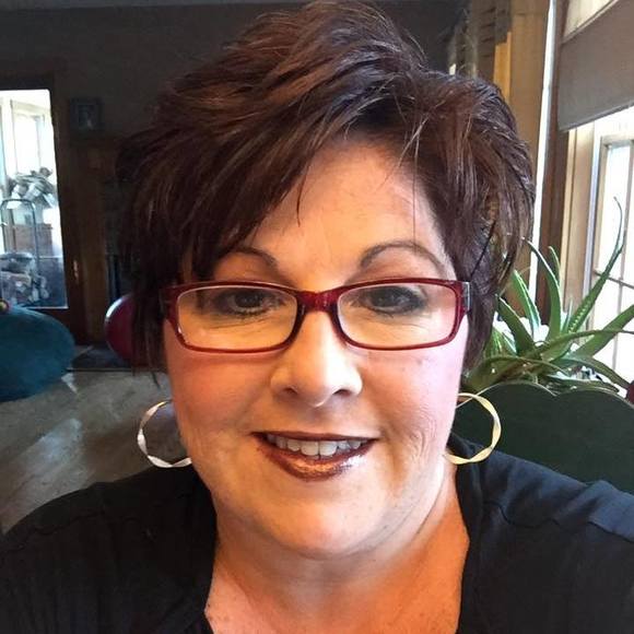 Meet your Posher, Paula - Picture 1 of 1