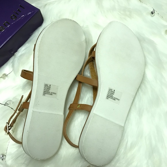 MADDEN GIRL LUDO COGNAC BROWN SANDALS - Picture 8 of 8