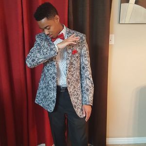 Meet your Posher, Derrick