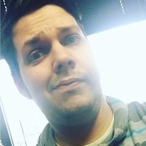 Meet your Posher, Cameron