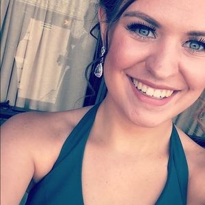 Meet your Posher, Kelly