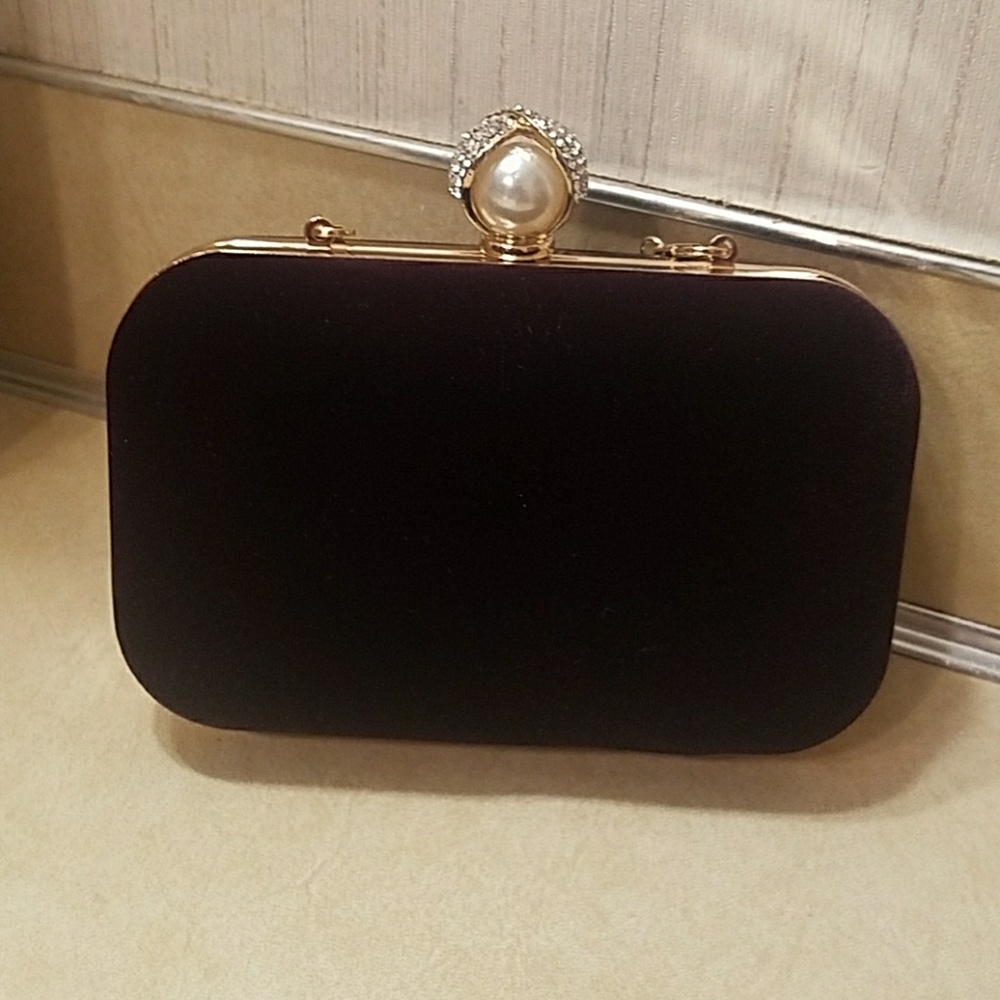 Clutch purse