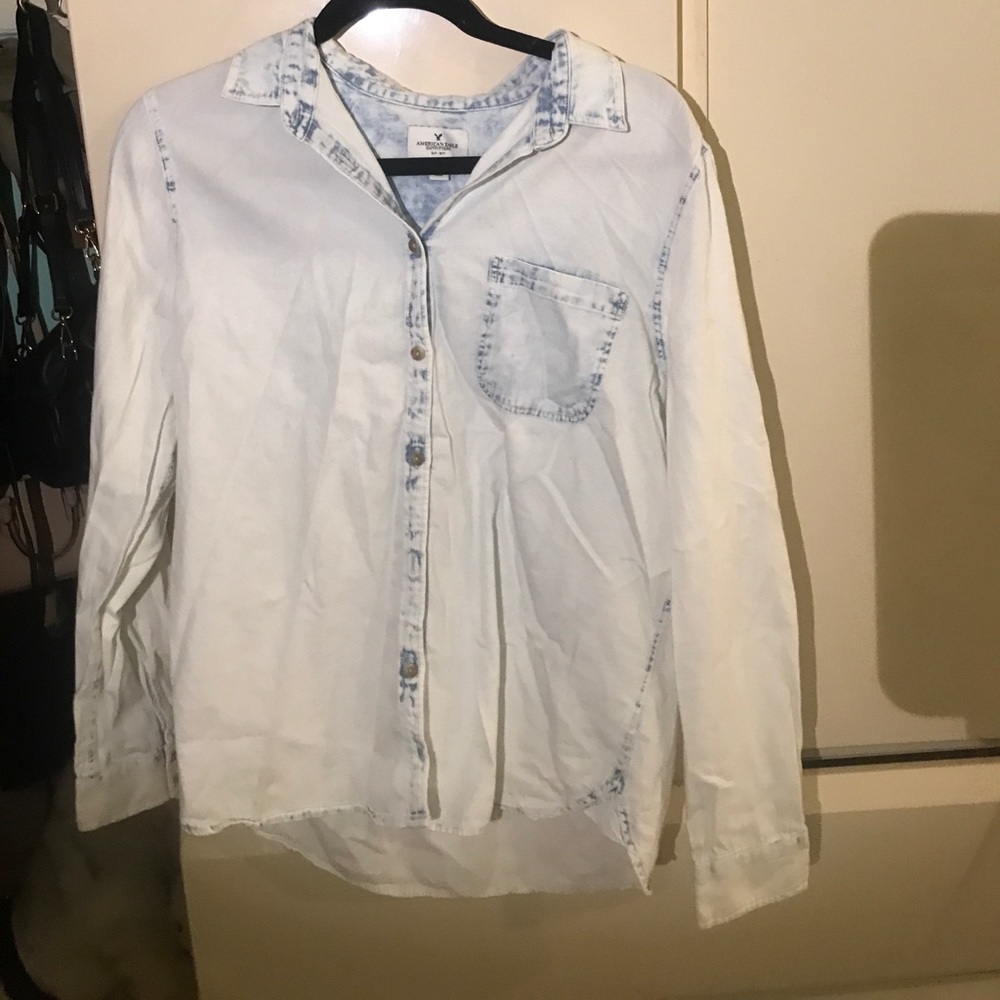 Light white blue fannel