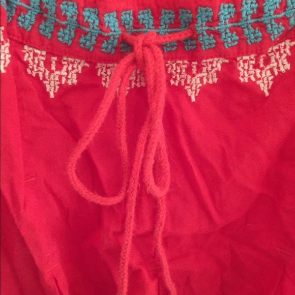 Peasant style shirt - Picture 2 of 2