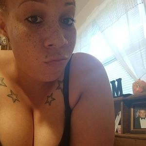 Meet your Posher, Destiny