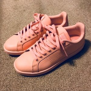 Adidas Cloud Foam Sneakers