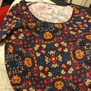 Lularoe Classic Tee