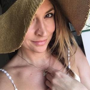 Meet your Posher, Lee ann