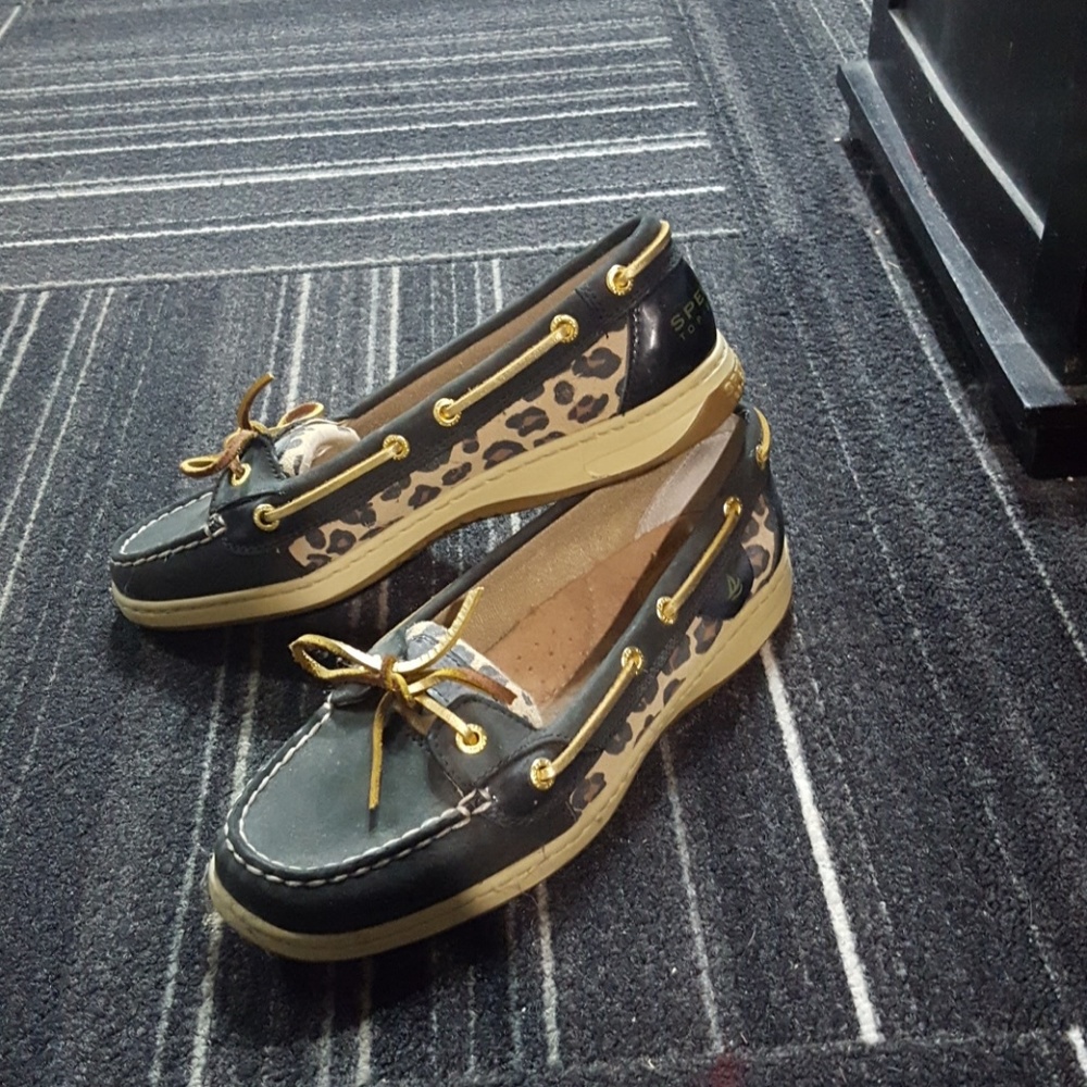 Sperry leopard shoes
