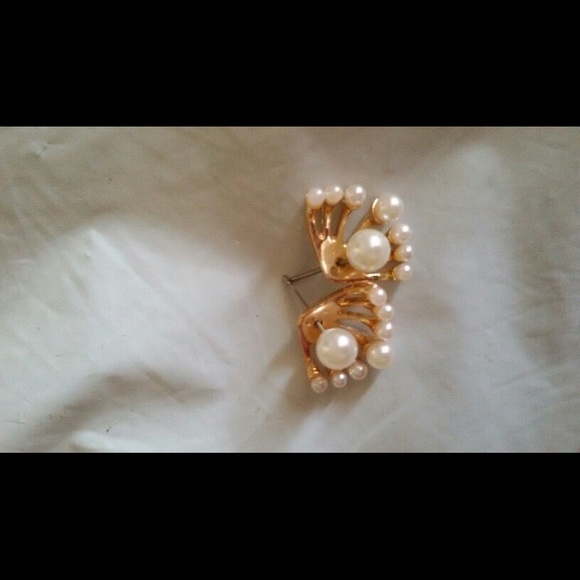 Back N stock Exquisite imitation pearl earrings - Picture 3 of 4