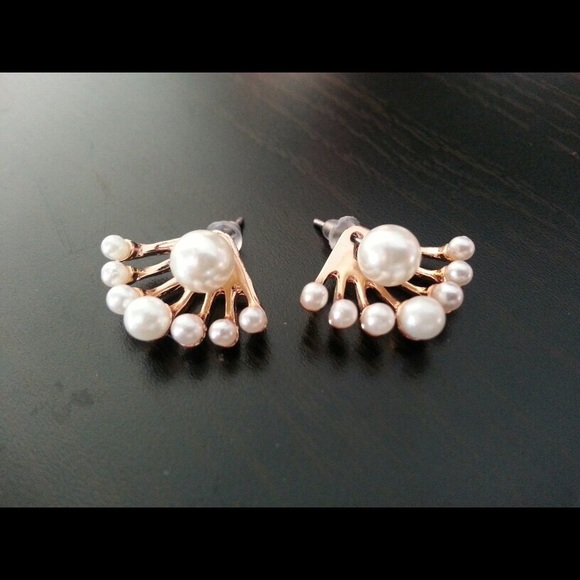 Back N stock Exquisite imitation pearl earrings - Picture 4 of 4