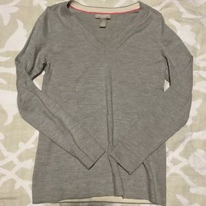 Banana Republic grey sweater
