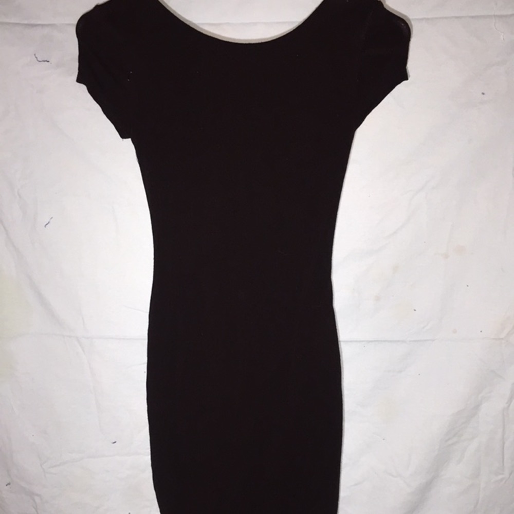 Basic Black Body-con Dress