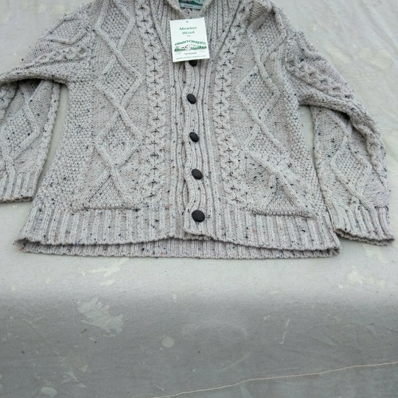 ARAN CRAFTS MEN SWEATER - Picture 5 of 8