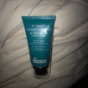 Dr Brandt microdermabrasion exfoliator