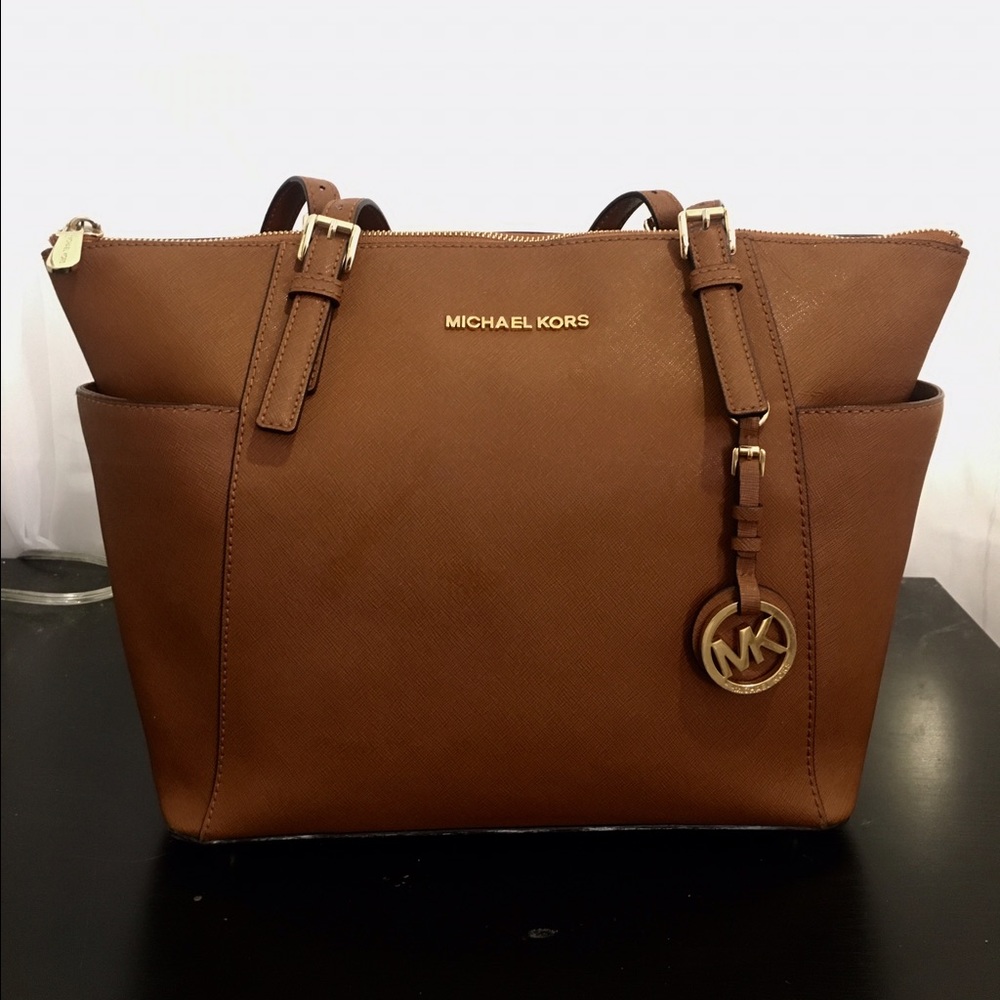 Michael Kors Jetset travel tote