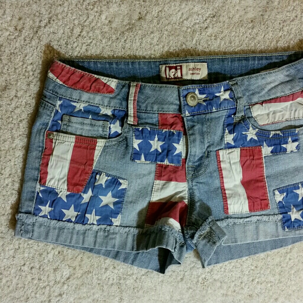 L.e.i American Flag Lowrise Denim Shorts - 9