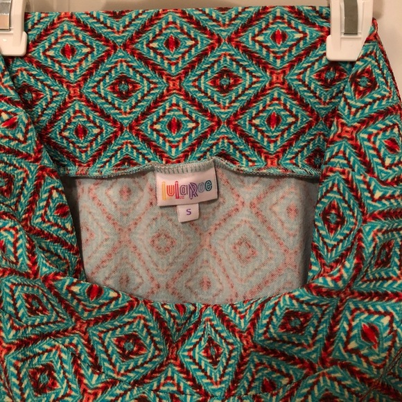 🔥 Sale!🔥 NWT Lularoe Cassie Skirt (S) - Picture 3 of 3