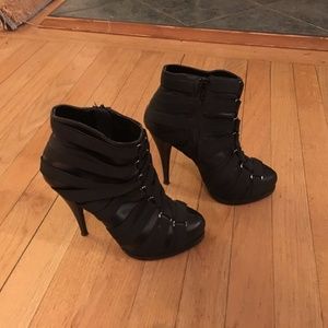 Steven by Steve Madden Caylyn stiletto ankle boots