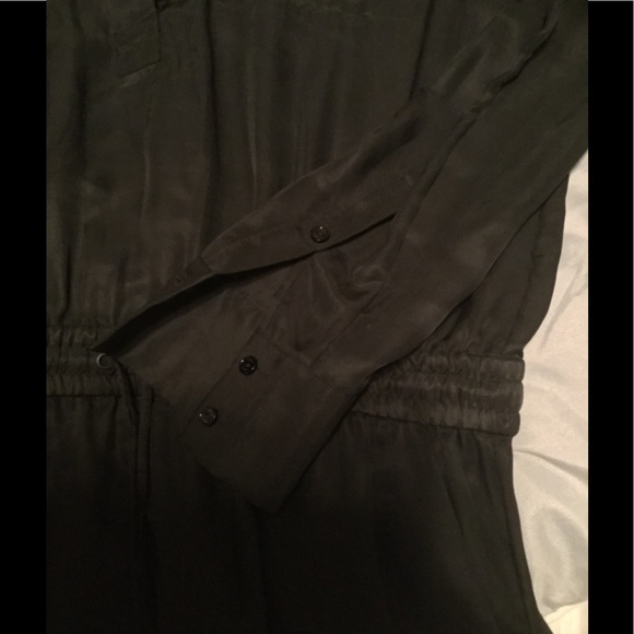 Beautiful black Vince dress size Small. - Picture 4 of 4