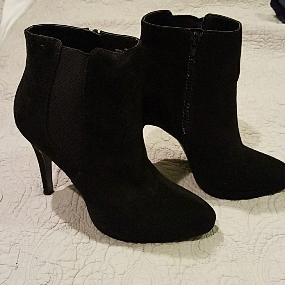 Nine West booties