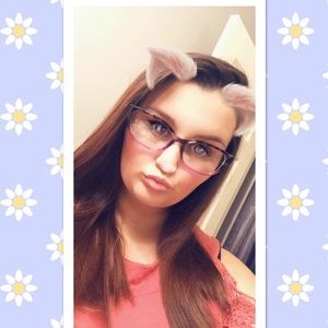 Meet your Posher, Ashli