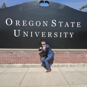 Meet your Posher, Jared