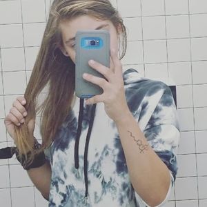 Meet your Posher, Destyn