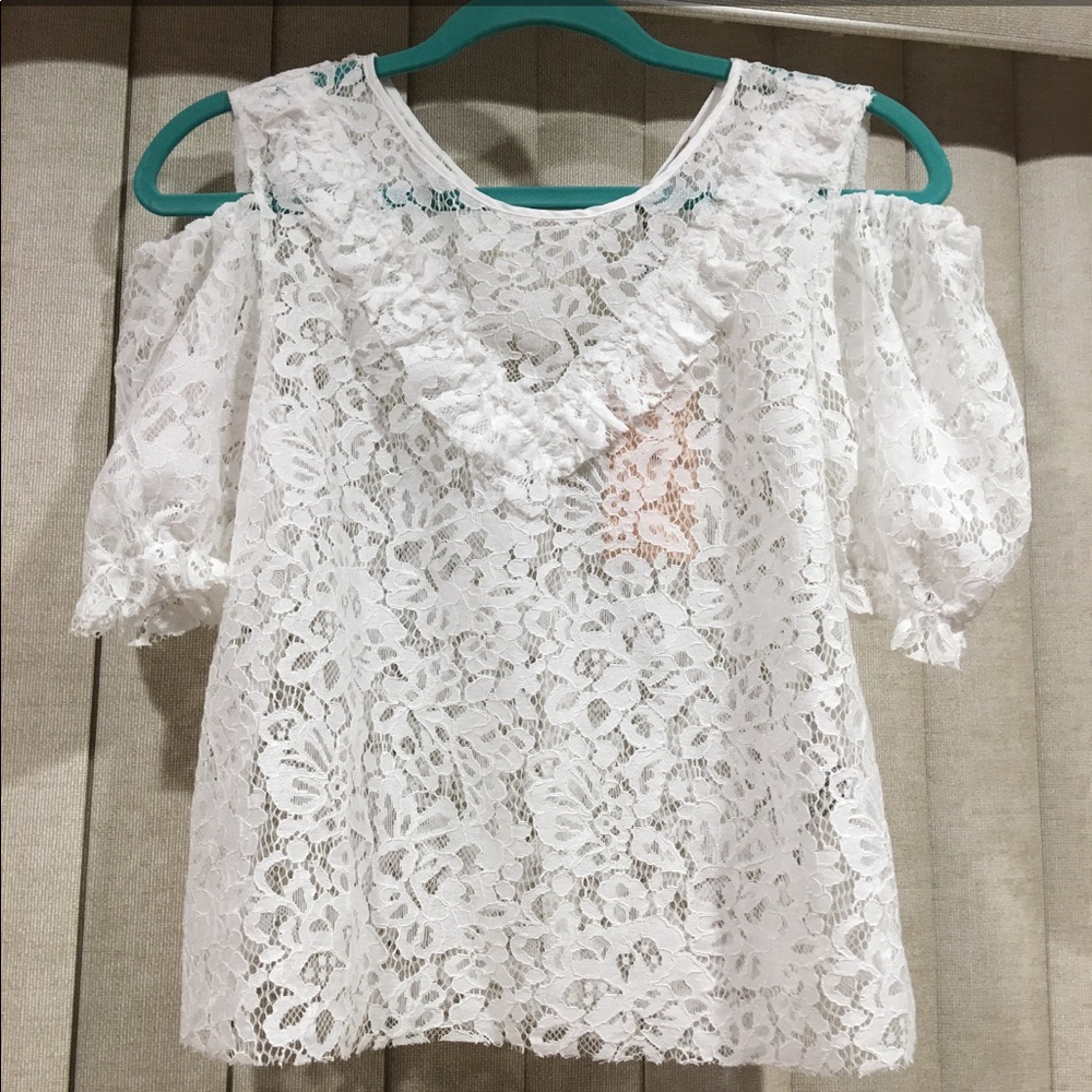 Brand new! Zara lace top