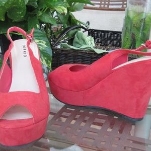coral sling back wedges new