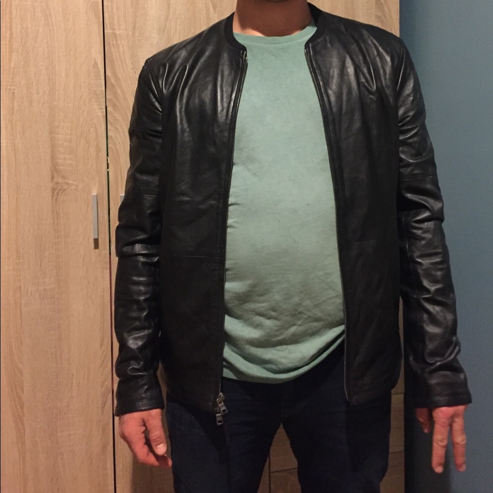 Leather bomber
