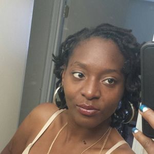 Meet your Posher, Tanisha