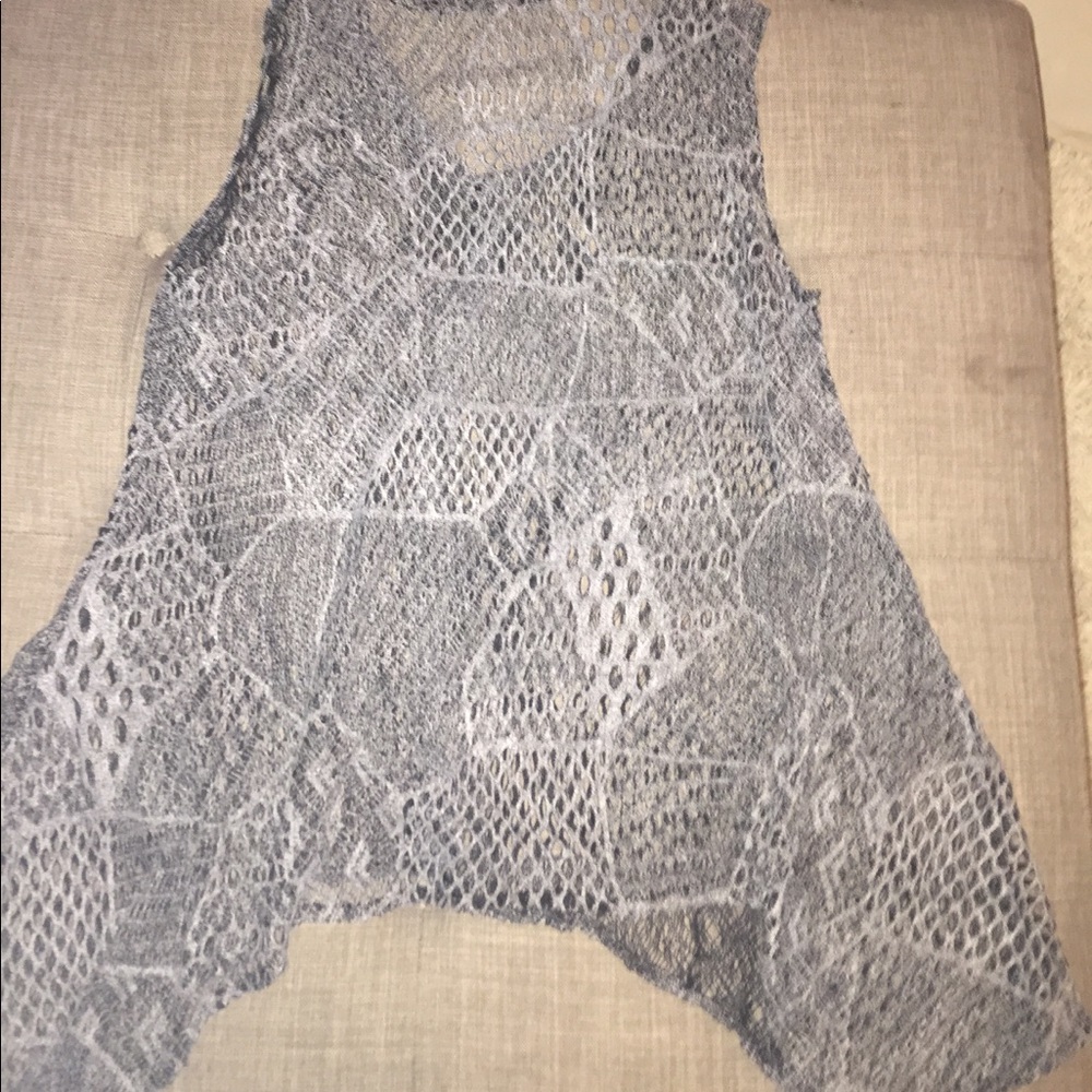 Open Knit Patchwork Lace Vest OSFM - Picture 4 of 4