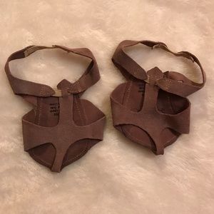 Lyrical dance shoes worn for less than one season