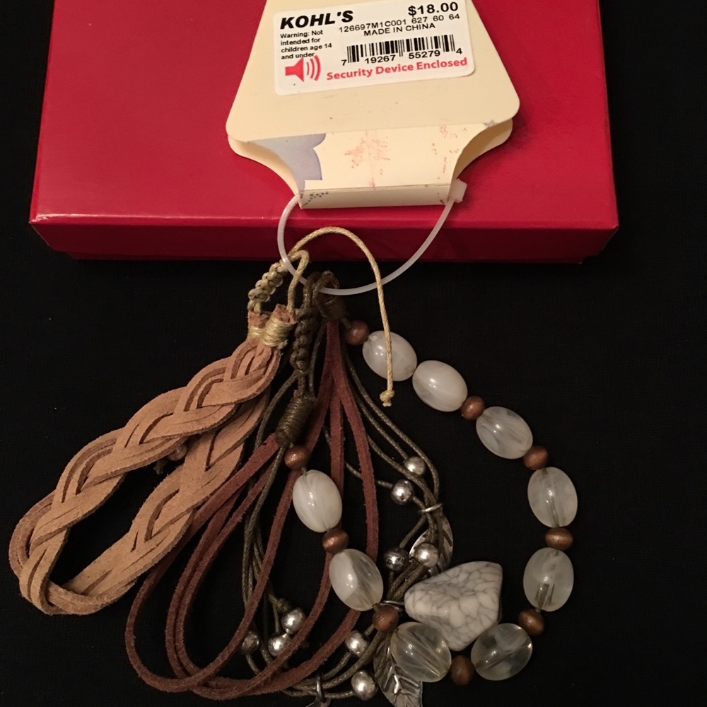 Bracelets - Picture 3 of 3