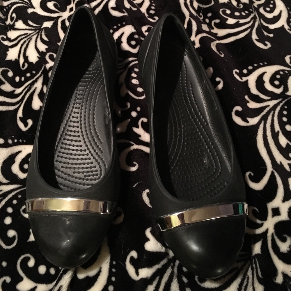 Crocs flats
