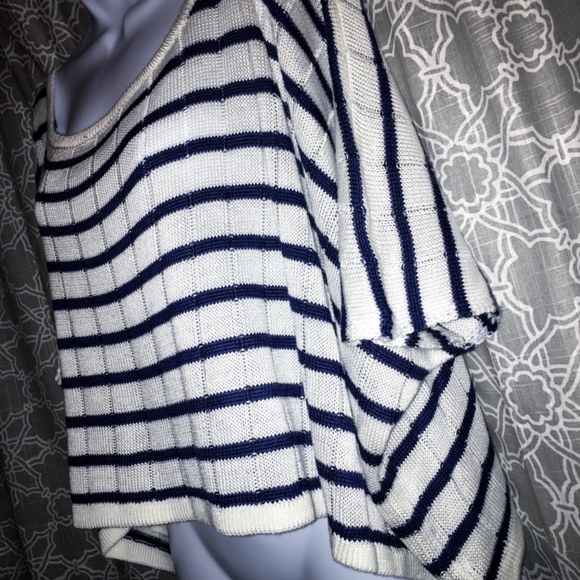 [lf] millau crop boxy s/s striped sweater - Picture 2 of 7