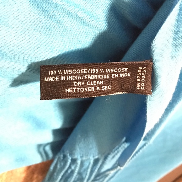 Blue scarf/wrap - Picture 2 of 3