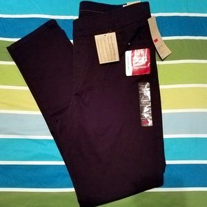 NWT Levi's Perfectly Slimming Pull-on Leggings