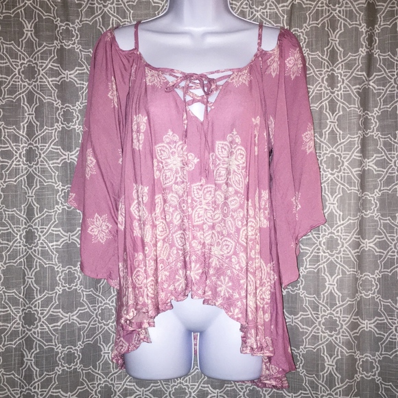 THE EDGY SHOP Tops - the off the shoulder floral flounce top