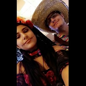 Meet your Posher, Maria