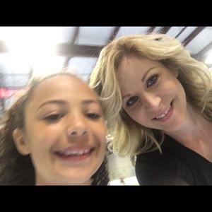 Meet your Posher, Nicole