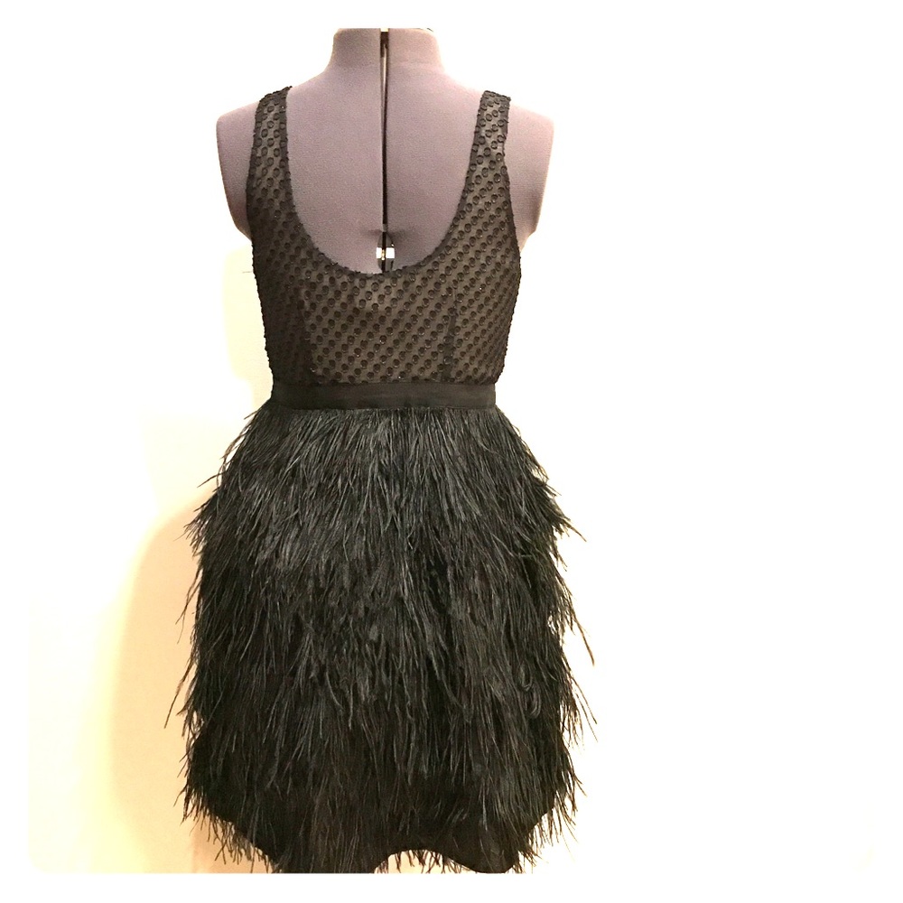 Sleeveless cocktail dress