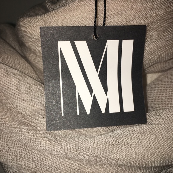 MM. LAFLEUR The Infinity Scarf Blush SOLD OUT - Picture 6 of 6