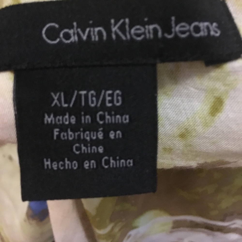 Calvin Klein Tunic - Picture 4 of 4