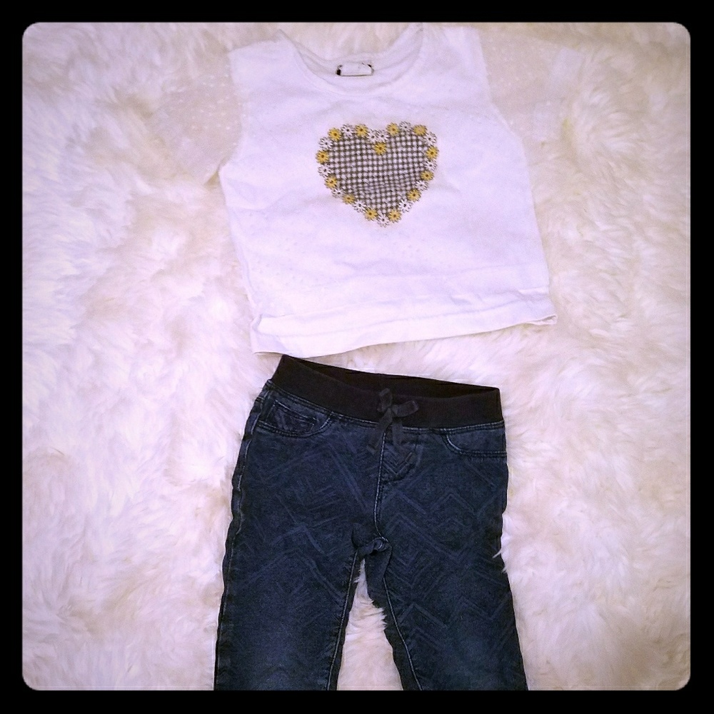 Vintage top 4T/ 3T stylish jeans Aztec wash