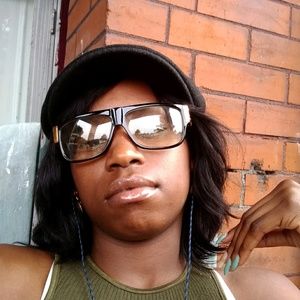 Meet your Posher, Lawanda