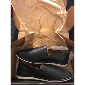 FRYE MENS KYLE BLACK SLIP ON SIZE 9 BRAND NEW