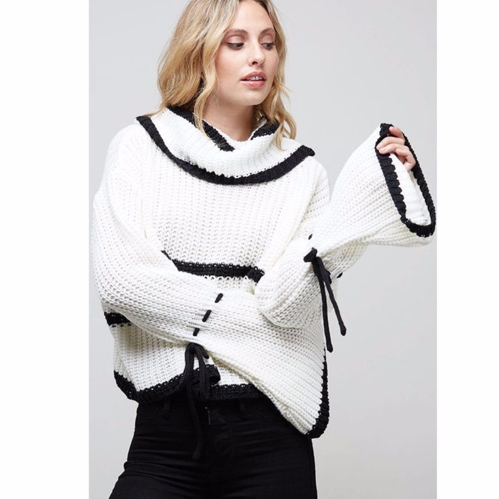 Bell Sleeve Cowl Turtleneck Fashion Sweater Top - Picture 2 of 7