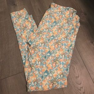 Lularoe TC Leggings Never Worn